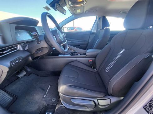 New 2026 Hyundai Elantra Blue image 10
