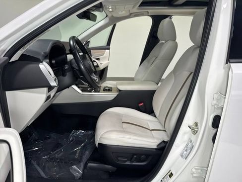 Used 2024 MAZDA CX-90 Plug-In Hybrid w/ Premium Plus AWD/4WD image 16