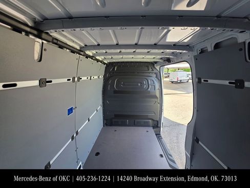 New 2026 Mercedes-Benz Sprinter 2500 image 7