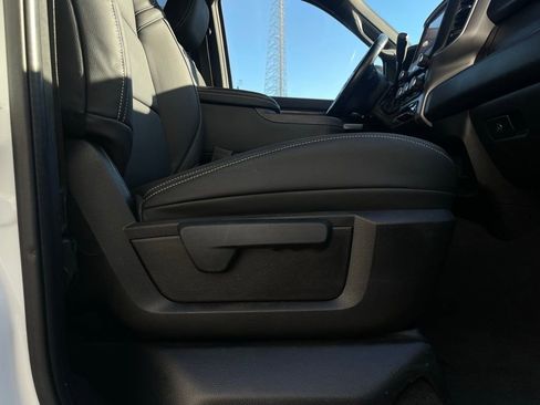 Used 2024 RAM 2500 Big Horn image 28