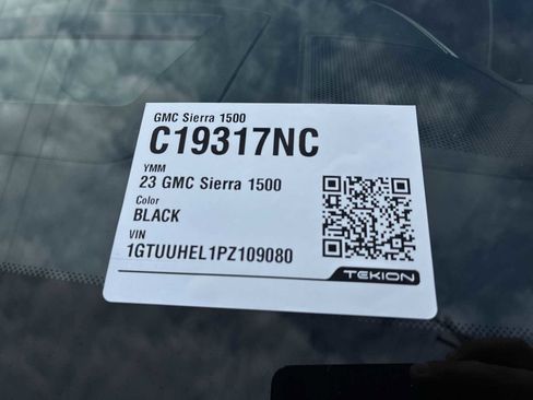 Used 2023 GMC Sierra 1500 Denali Ultimate image 35