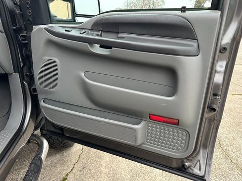 Used 2002 Ford F250 4x4 Crew Cab Super Duty image 25