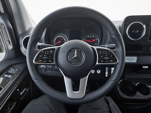 Used 2024 Mercedes-Benz Sprinter 3500 w/ Parking Package image 46