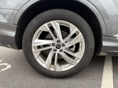 Used 2023 Audi Q7 3.0T Prestige w/ Prestige Package image 10