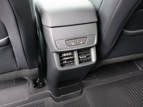 New 2026 Chevrolet Equinox RS image 38