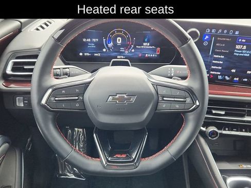 Used 2025 Chevrolet Traverse RS AWD/4WD image 38