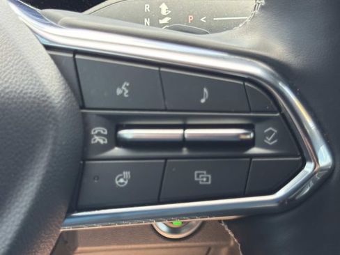 Used 2024 Chevrolet Traverse LS AWD/4WD image 27