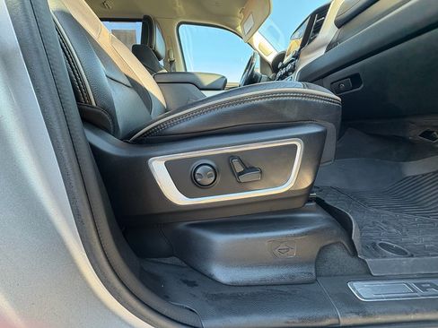 Used 2022 RAM 1500 Laramie image 24