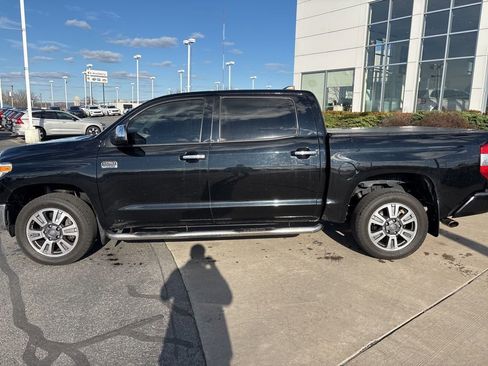 Used 2020 Toyota Tundra 1794 Edition image 9