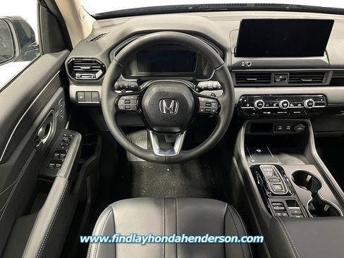 New 2026 Honda Pilot Touring image 17