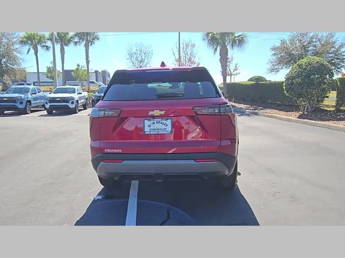 New 2026 Chevrolet Equinox LT w/ Convenience Package II image 17