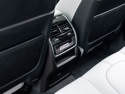 Certified 2025 BMW X6 M Competition w/ Executive Package image 19