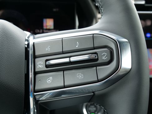 New 2025 GMC Terrain Elevation image 20