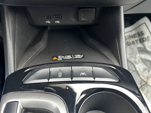 Used 2024 Buick Envista Sport Touring w/ Convenience I Package image 31