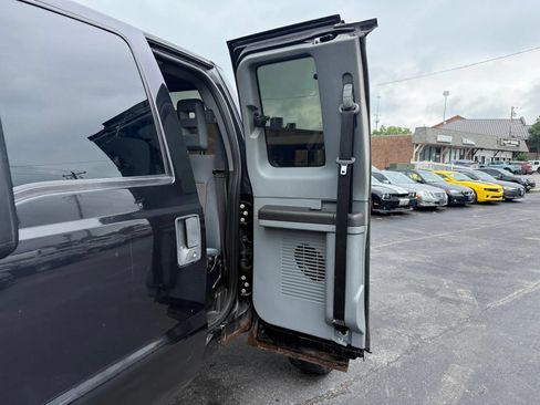 Used 2013 Ford F250 XLT AWD/4WD image 30