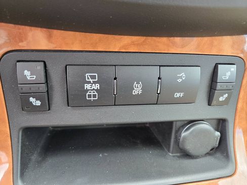 Used 2012 Buick Enclave Leather AWD/4WD image 20