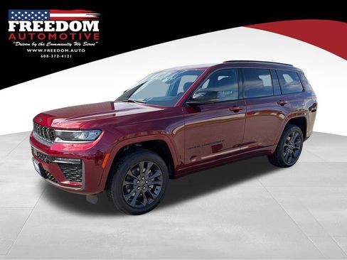 New 2026 Jeep Grand Cherokee L Limited AWD/4WD image 1