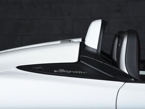 Used 2016 Porsche Boxster Spyder RWD image 37