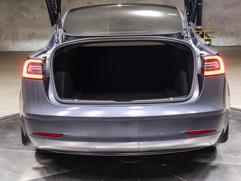 Used 2023 Tesla Model 3 Standard Range RWD image 30