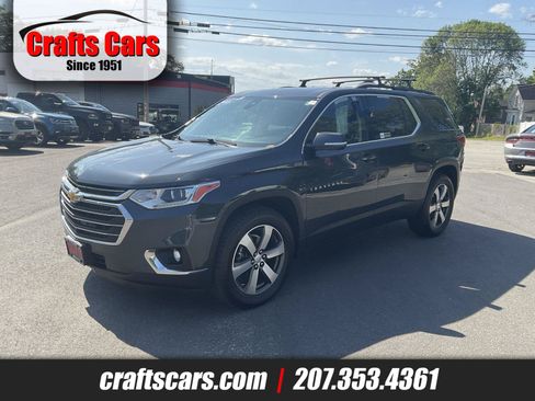 Used 2021 Chevrolet Traverse LT w/ LT Premium Package AWD/4WD image 1