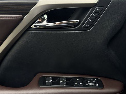 Used 2017 Lexus RX 350 AWD w/ Premium Package image 22