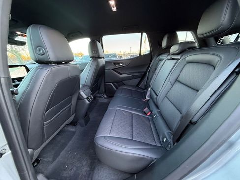 New 2026 Chevrolet Equinox LT w/ Convenience Package II image 22