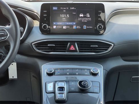 Used 2023 Hyundai Santa Fe SE FWD image 8