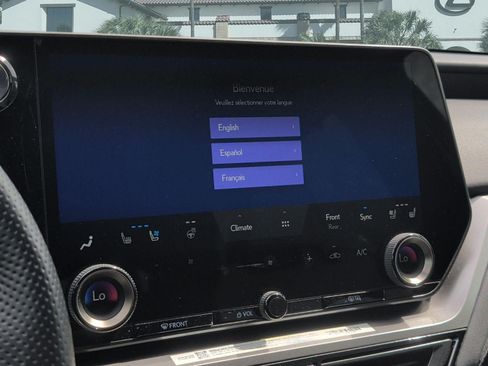 Certified 2025 Lexus TX 500h AWD w/ Technology Package image 18