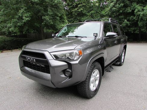 Used 2016 Toyota 4Runner SR5 Premium AWD/4WD image 1