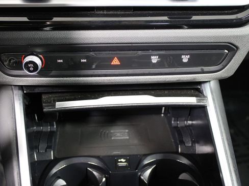 Used 2023 BMW 330i Sedan w/ M Sport Package image 20