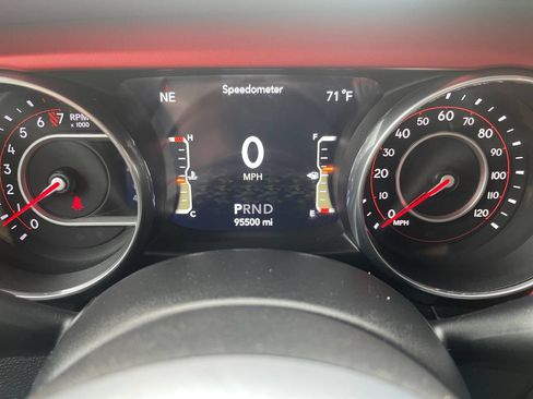 Used 2018 Jeep Wrangler Unlimited Rubicon image 29