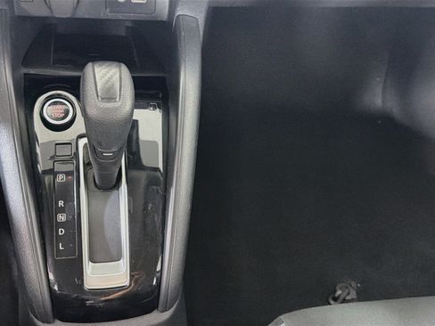 Used 2024 Nissan Versa SV FWD image 23