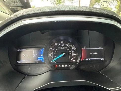 Used 2020 Ford Edge Titanium w/ Equipment Group 301A AWD/4WD image 29