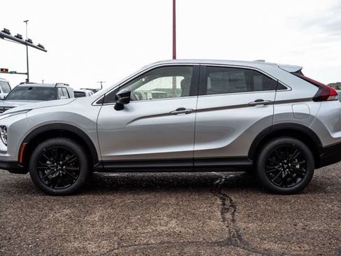 New 2026 Mitsubishi Eclipse Cross LE AWD/4WD image 8