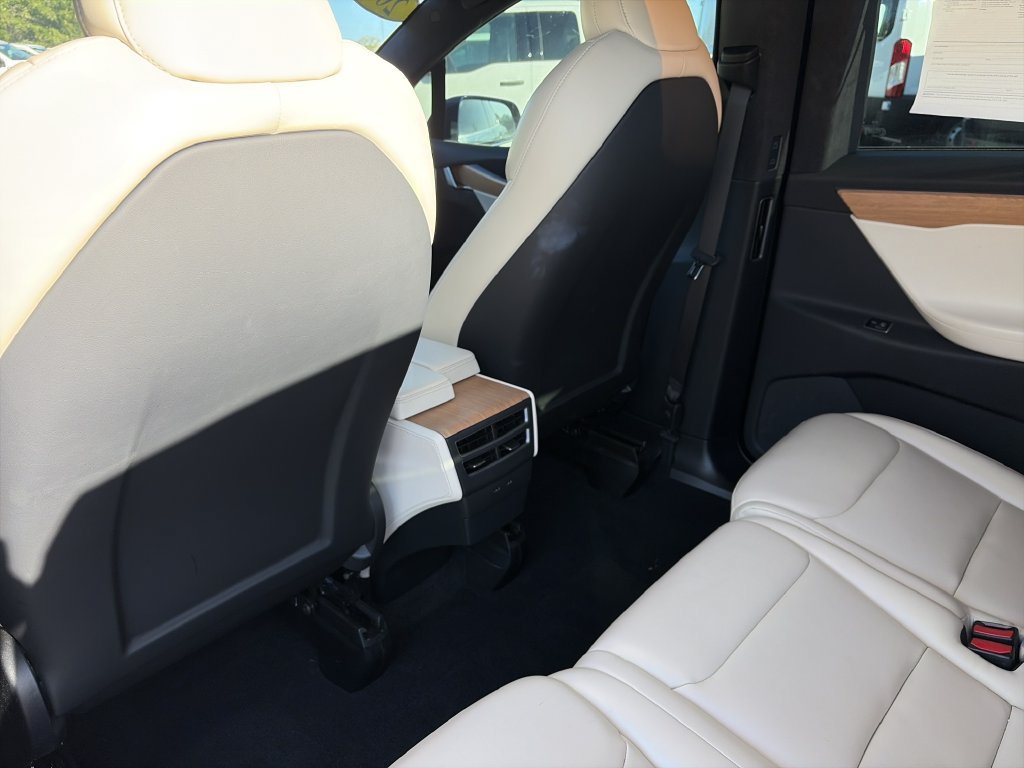 Used 2020 Tesla Model X Long Range AWD/4WD image 22
