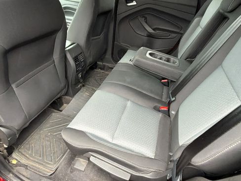 Used 2018 Ford Escape SE w/ SE Sync 3 Package image 17