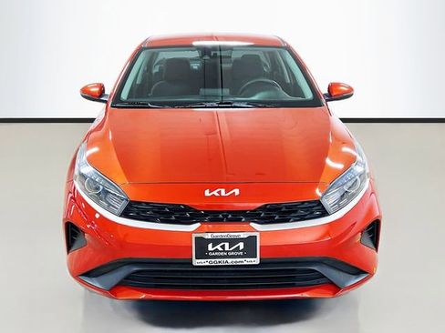 Certified 2023 Kia Forte LXS w/ LXS Technology Package image 2