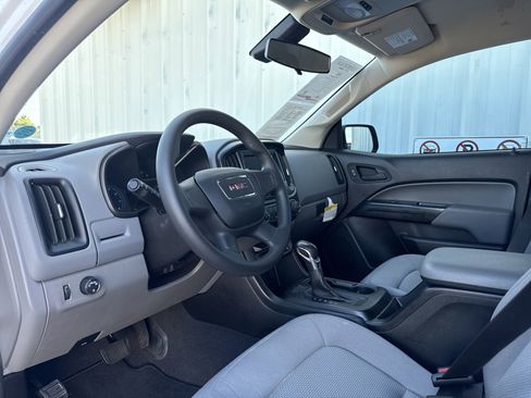 Used 2022 GMC Canyon Elevation Standard image 14