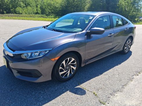 Used 2017 Honda Civic EX image 1