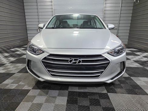 Used 2018 Hyundai Elantra Value Edition FWD image 3