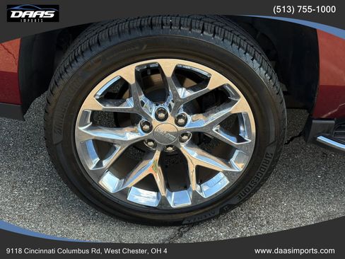 Used 2017 GMC Yukon Denali w/ Open Road Package image 9