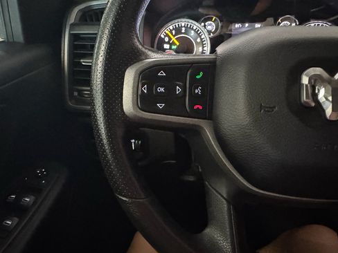 Used 2019 RAM 1500 Tradesman AWD/4WD image 21