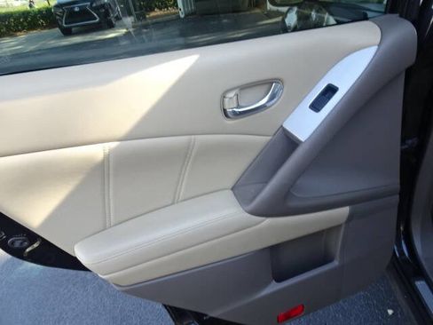 Used 2014 Nissan Murano SL w/ Navigation Package image 25