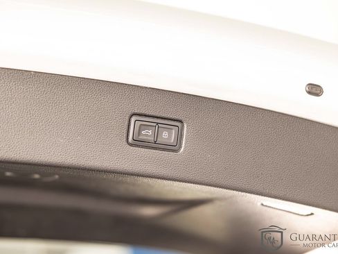 Used 2025 Audi Q7 3.0T Premium Plus w/ Premium Plus Package AWD/4WD image 18