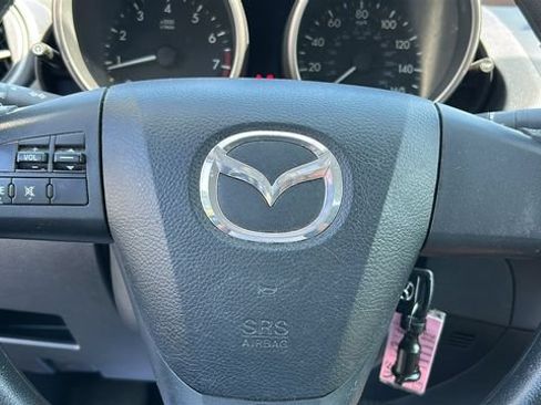 Used 2010 MAZDA MAZDA3 i Sport FWD image 11