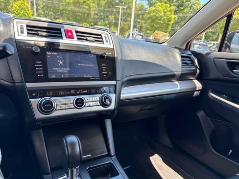 Used 2017 Subaru Legacy 2.5i Premium AWD/4WD image 16
