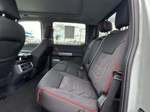 New 2026 Ford F250 Lariat w/ Black Appearance Package AWD/4WD image 15