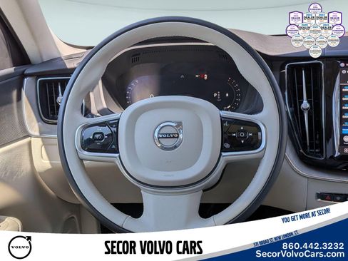 Used 2023 Volvo XC60 B5 Plus w/ Climate Package AWD/4WD image 16