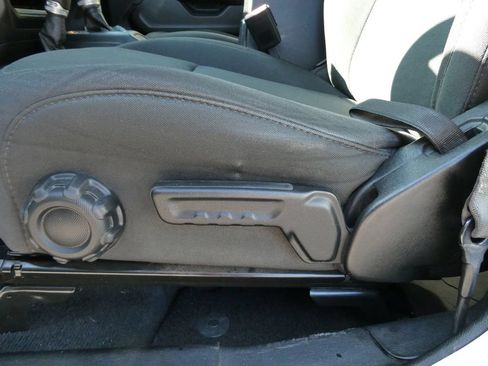 Used 2021 Jeep Gladiator Sport AWD/4WD image 25