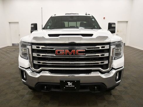 Used 2020 GMC Sierra 2500 SLE w/ SLE Value Package; image 8
